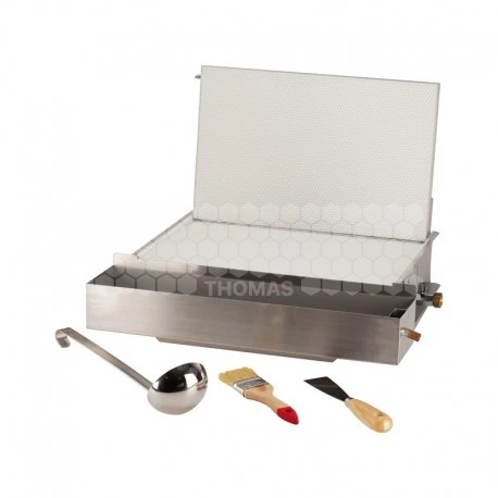 GAUFRIER A MAIN DADANT 1000 Cel / Dm2 - 4.9mm 3 GAUFRIER A MAIN DADANT 1000 Cel / Dm2 - 4.9mm